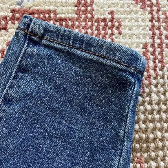 Judy Blue Light Wash Skinny Fit Jean Size 3/26 - Picture 10 of 11